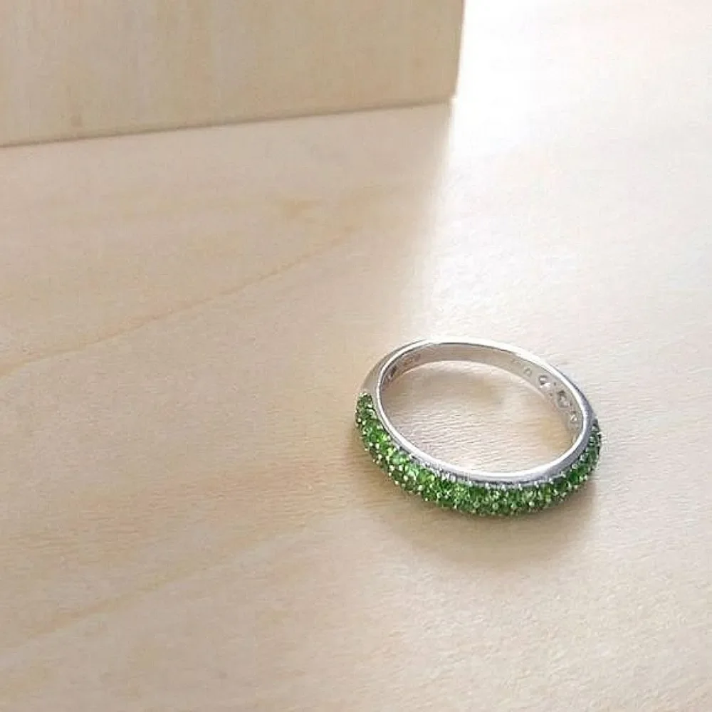 Chrome Diopside Half Band Ring